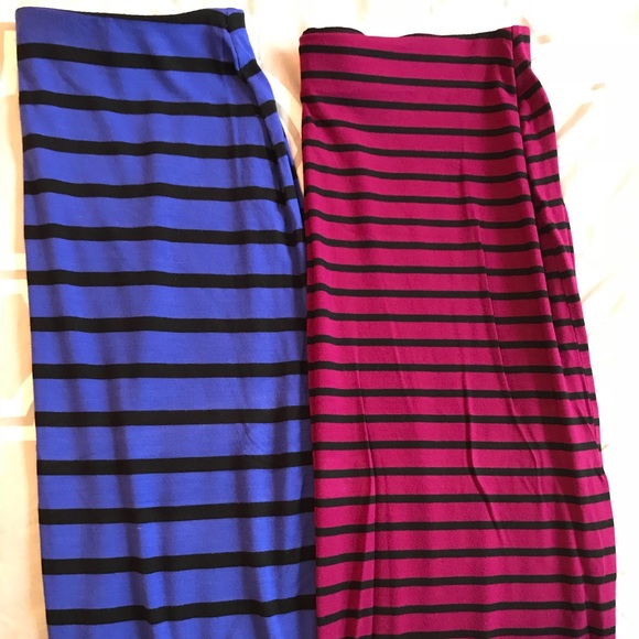 Old Navy Dresses & Skirts - Bundle of Okd Navy skirts